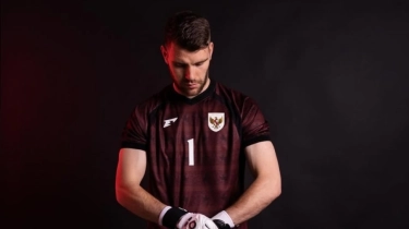 Menimbang Siapa Pantas Jadi Kiper Utama Lawan Jepang, Emil Audero atau Maarten Paes