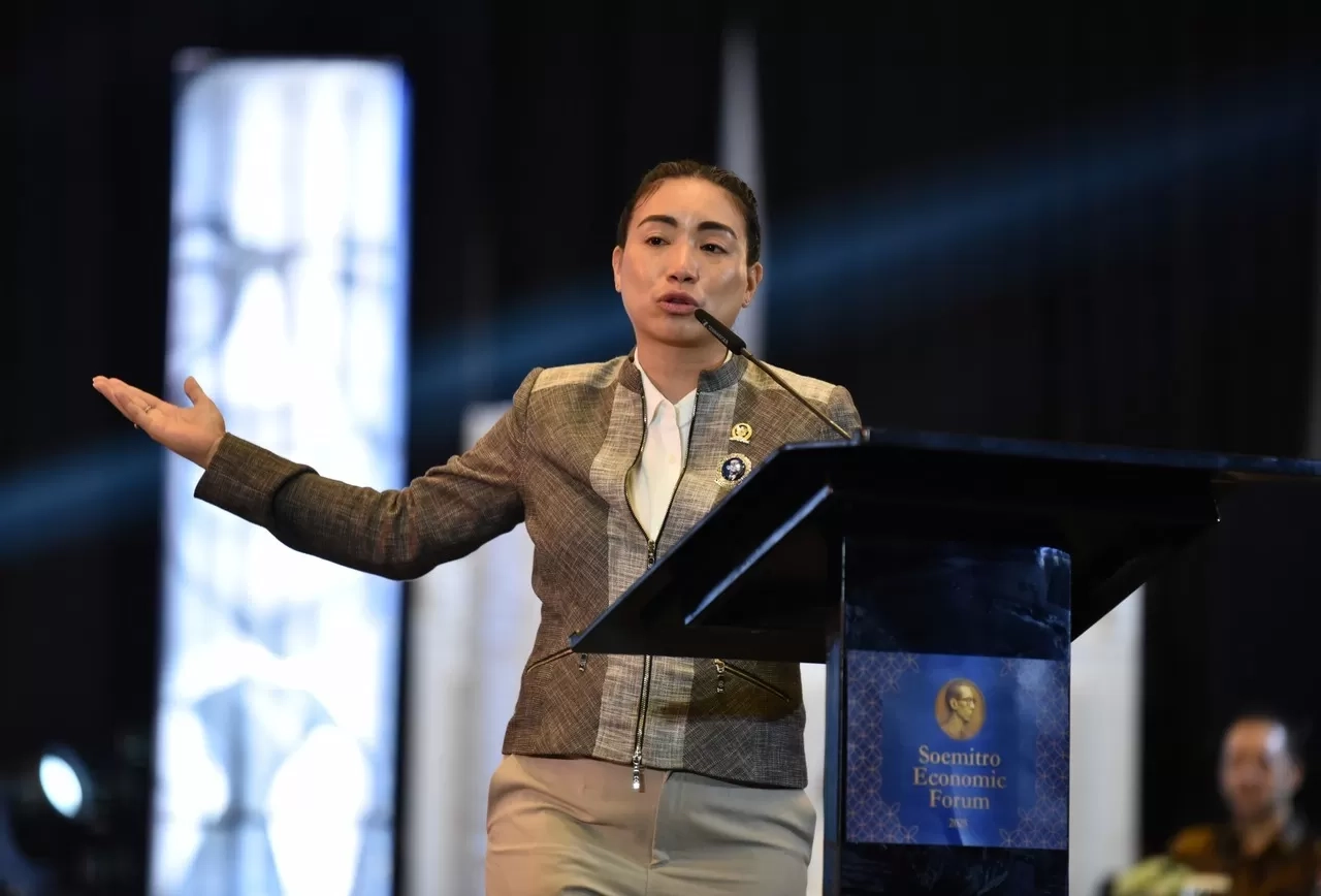 Kenangan Rahayu Saraswati Tentang Sang Kakek, yang Nadinya Berdenyut Bersama Rakyat