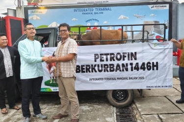 Elnusa Petrofin Salurkan 17.520 Paket Daging Kurban, Pakai Wadah Ramah Lingkungan