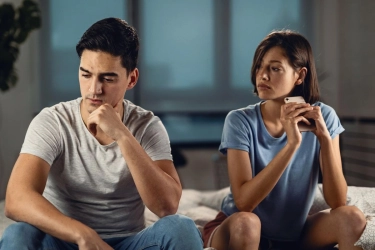 Apa Itu Ghosting? Arti, Penyebab, dan Dampaknya dalam Hubungan