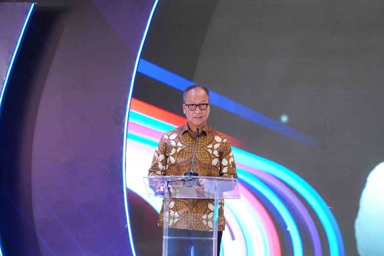 Dorong Investasi Industri Otomotif, Menperin Sambut Baik Pabrik Baru Mercedes-Benz di Cikarang