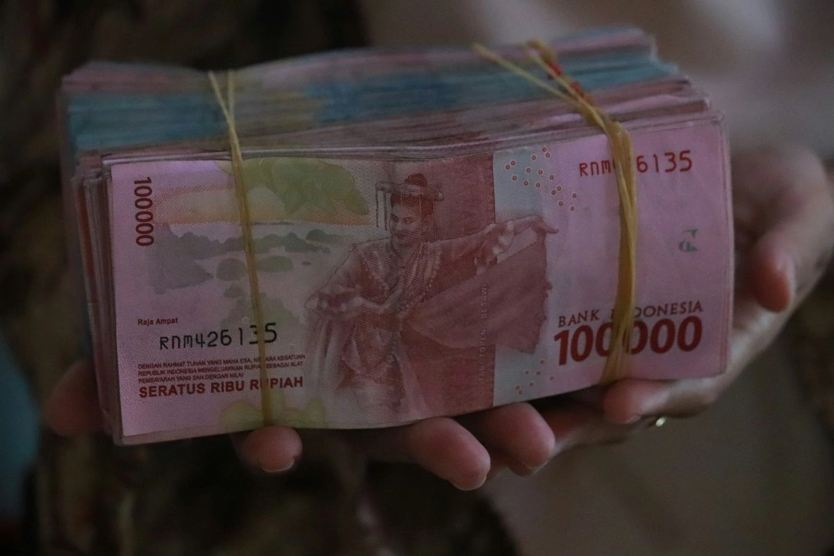 Rupiah Berpotensi Tertekan, Investor Pantau Perundingan AS-China