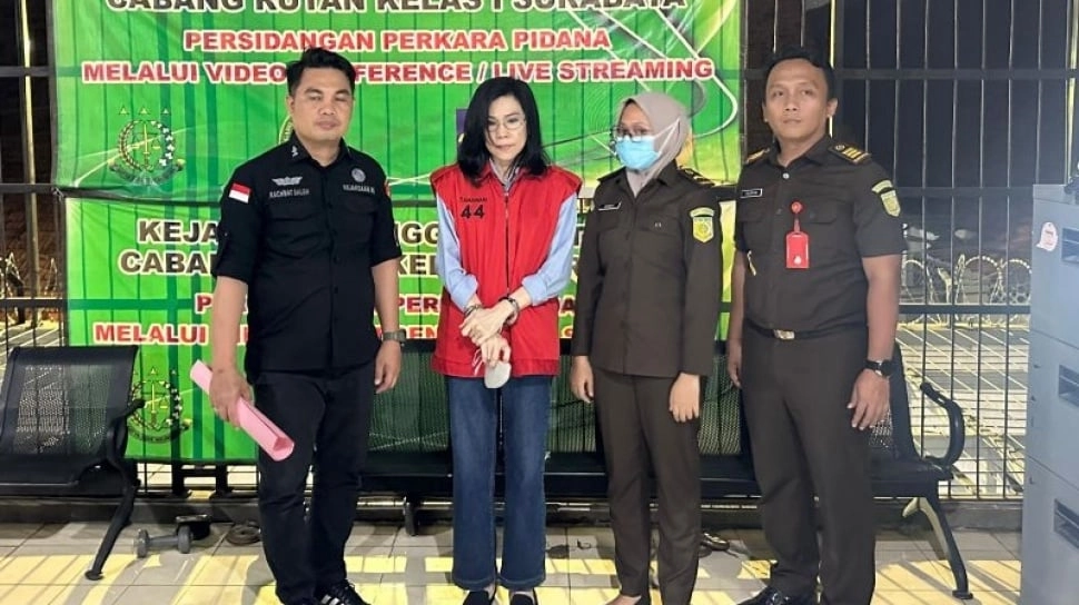 Bantah Suap Hakim via Pengacara, Ibunda Ronald Tannur 'Ngemis-ngemis' di Sidang: Bebaskan Saya!