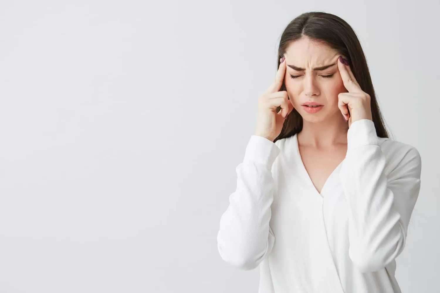 8 Cara Ampuh Meredakan Sakit Kepala Tanpa Obat, Apa Saja?