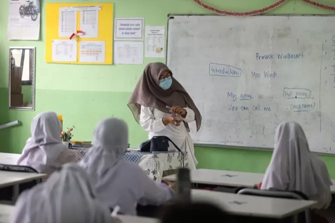 Kemensos Buka Rekrutmen Guru Sekolah Rakyat, Berminat? Ini Syaratnya