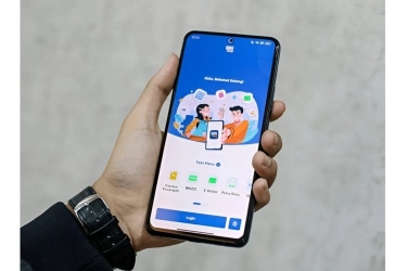 Cara Login BRImo, Livin’ by Mandiri, dan BCA Mobile di HP Baru