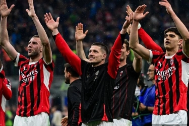 Gebrakan Serie A, Rencana Duel AC Milan Vs Como di Australia