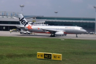 Qantas Tutup Maskapai Penerbangan Murah Jetstar Asia, Ini Alasannnya