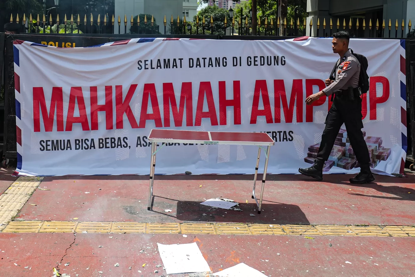 Gaji Hakim Naik hingga 280 Persen, KY Minta Tak Ada Lagi Toleransi untuk Hakim yang Lakukan Penyimpangan
