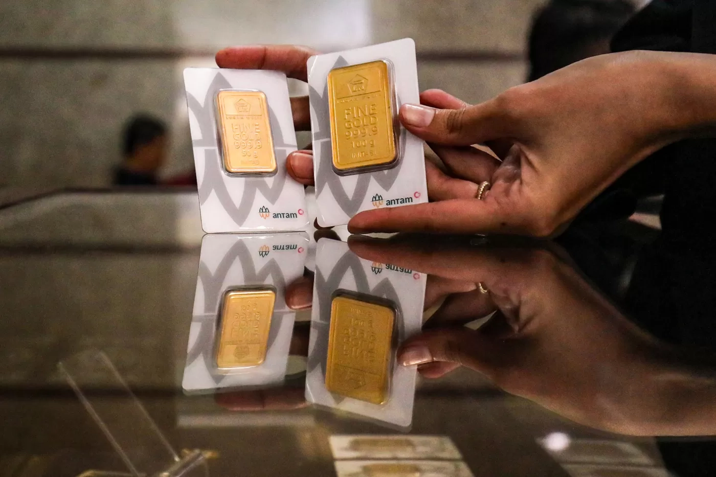 Harga Emas Antam Meroket Rp 18.000 jadi Rp 1.928.000 Per Gram