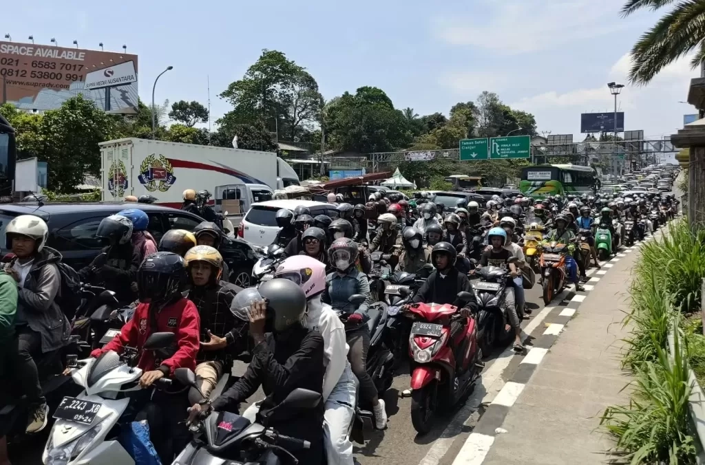 Ini 5 Dampak Buruk Kemacetan Lalu Lintas untuk Performa Sepeda Motor