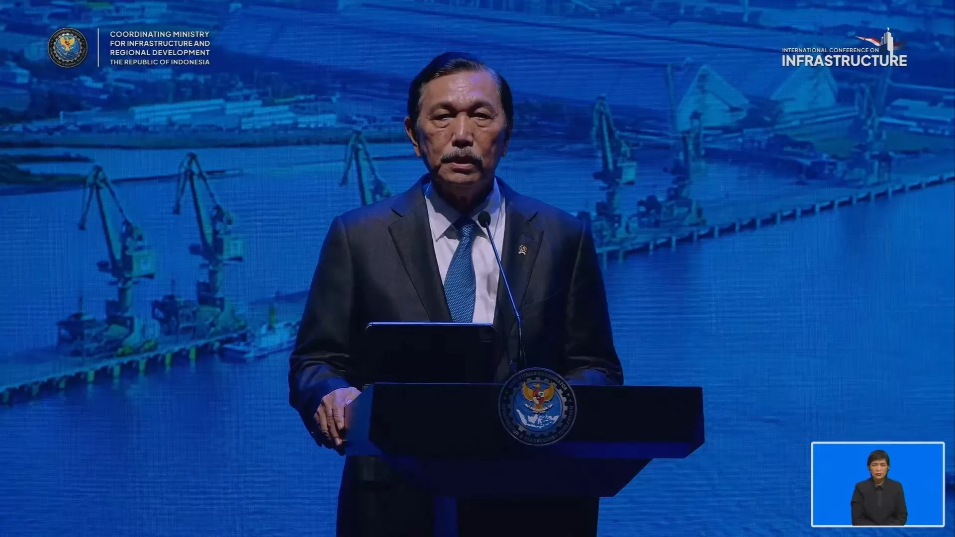 Luhut Bantah Industri Garmen RI 'Sunset': Investor Hanya Pindah ke Kota Kecil karena Sesuai Feng Shui Mereka