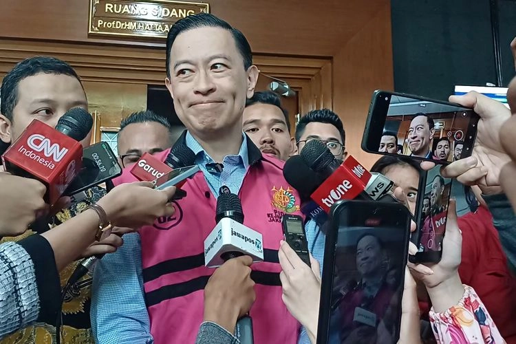 Eks Sesmenko Perekonomian Sebut Rakortas Tak Bahas Penugasan Impor Gula untuk Koperasi TNI-Polri