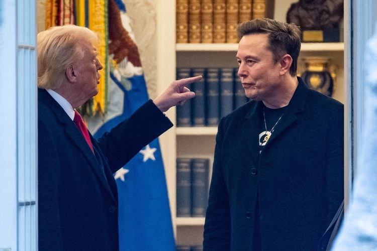 Elon Musk Menyesal, Akui Kelewatan Kritik Trump di Medsos