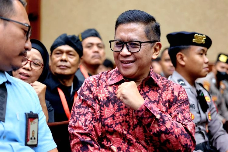 Hasto: Keterangan Ahli Bahasa dalam Sidang Dipengaruhi Ilustrasi dari Penyidik KPK