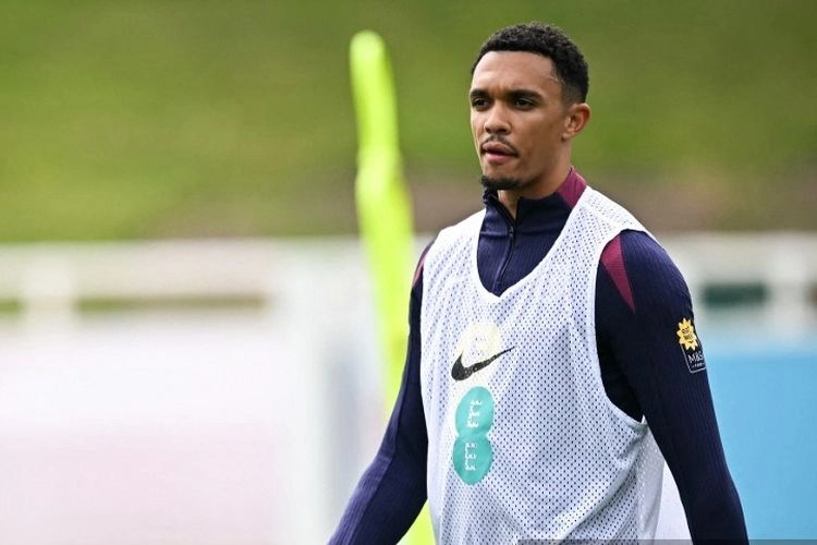 Ini Nomor Punggung Trent Alexander-Arnold di Real Madrid