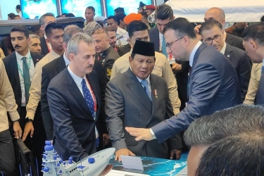 Momen Pembukaan Indo Defence: Paspampres Ditegur, Prabowo Luncurkan Pandu