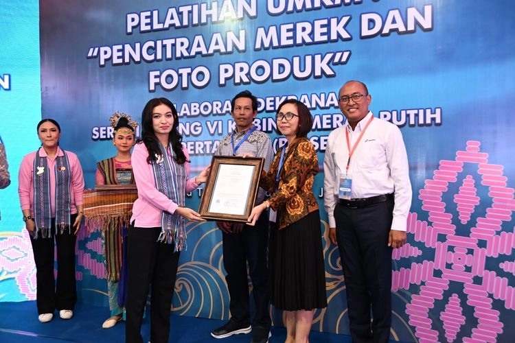 Sinergi Pertamina dan Selvi Gibran, Dukung UMKM Mendunia lewat Pelatihan Branding di Lombok Timur