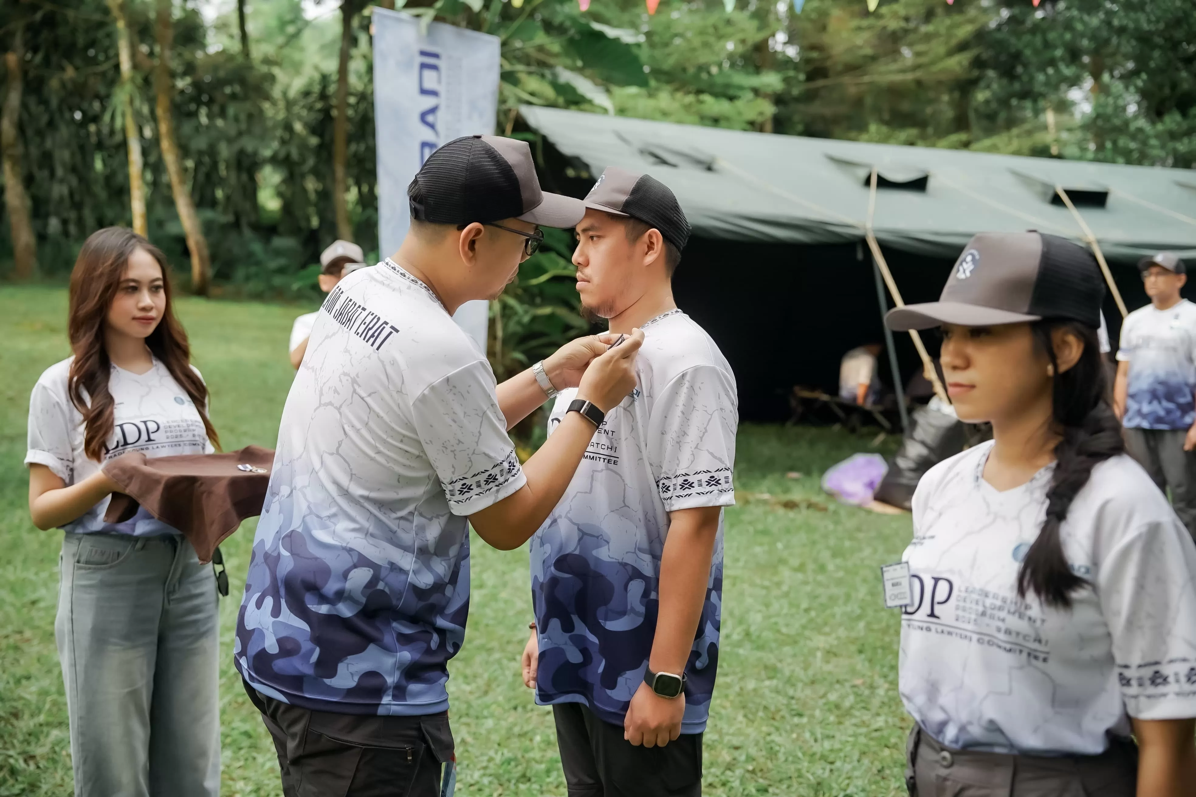 Bentuk Advokat Profesional, PERADI YLC Beri Pendidikan Kepemimpinan Untuk Pengacara Muda