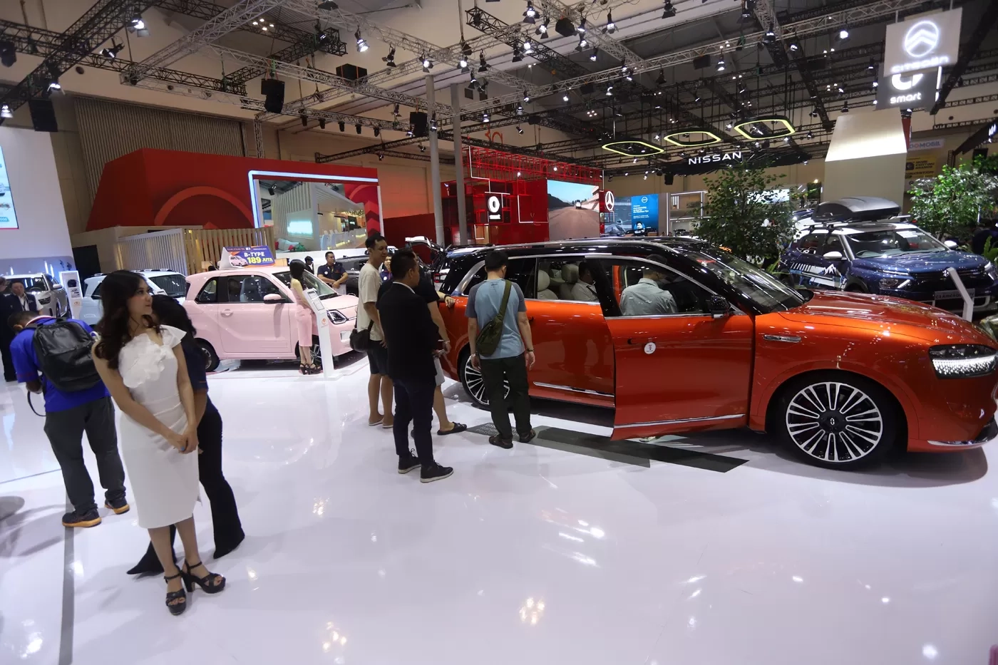 Penjualan Mobil Mei Turun 15 Persen, GIIAS 2025 Jadi Tumpuan