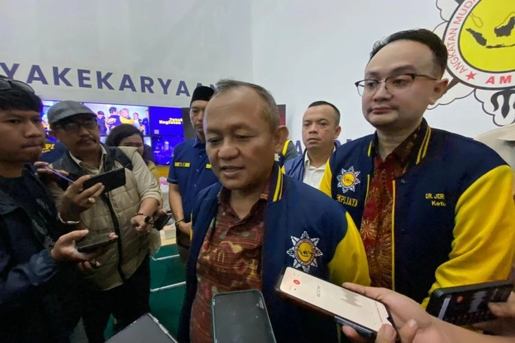 Israel Serang Iran, Indonesia Diminta Serukan Perdamaian Lewat Perundingan