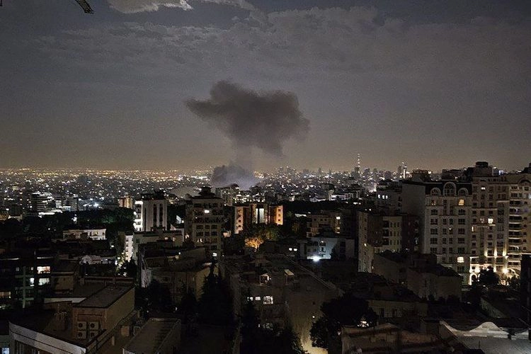 Ratusan WNI Masih Ada di Iran Saat Serangan Israel ke Teheran, Mayoritas Pelajar
