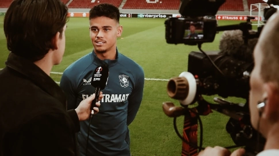 Mees Hilgers Langsung Terbang ke Spanyol Usai Bela Timnas Indonesia, Gabung Klub Baru?