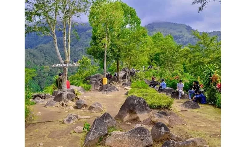 7 Tempat Liburan Akhir Pekan di Nganjuk yang Bikin Pikiran Segar Lagi