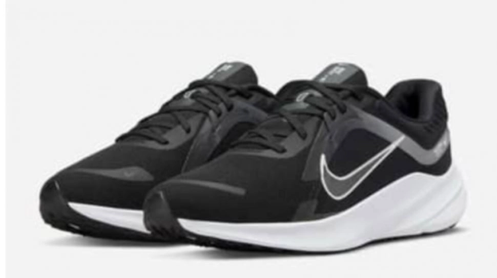 5 Rekomendasi Sepatu Nike Running Terbaik dan Termurah, Harga Mulai Rp400 Ribuan!