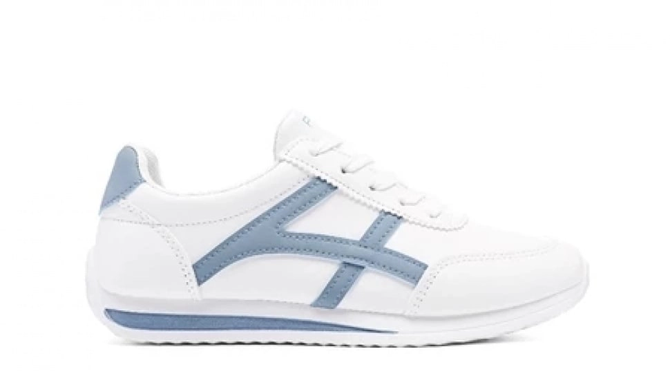 Rekomendasi 3 Sepatu Lokal Mirip Onitsuka Tiger, Lebih Terjangkau tapi Tetap Stylish!