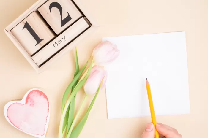 Kisah Cinta Ini Dituliskan oleh Bulan Kelahiran, Kamu yang Mana?