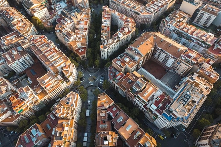 Protes Tolak Pariwisata Massal di Barcelona, Warga ''Tembaki'' Turis