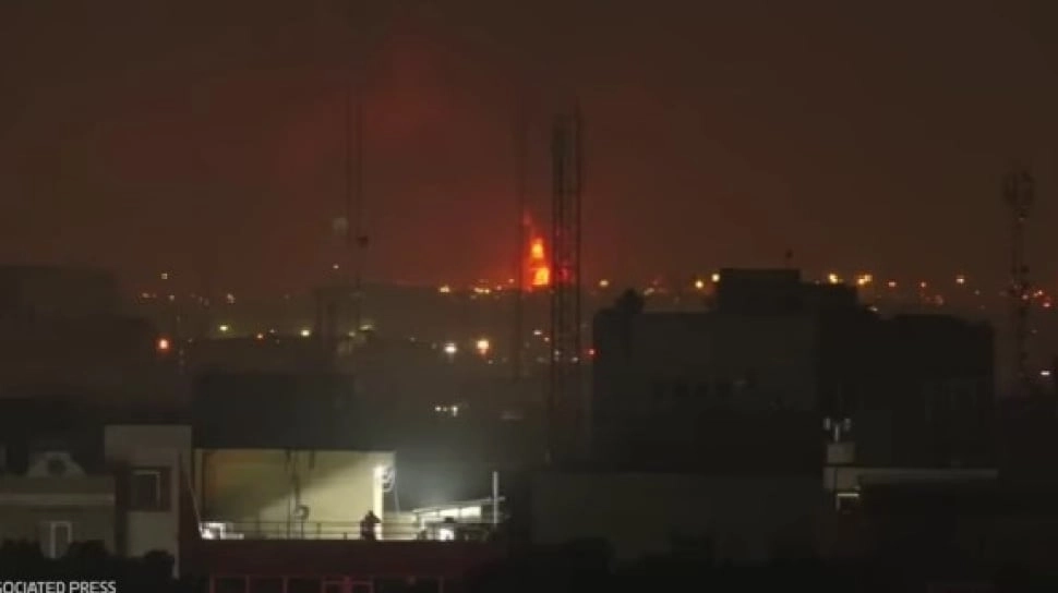 Rudal Israel Hantam Markas Kementerian Pertahanan Iran