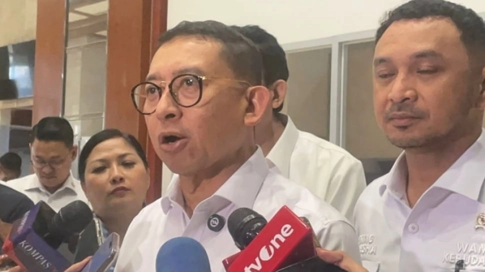 Tak Ada Permintaan Maaf, Fadli Zon Jawab Kritikan Soal Pemerkosaan Massal 1998