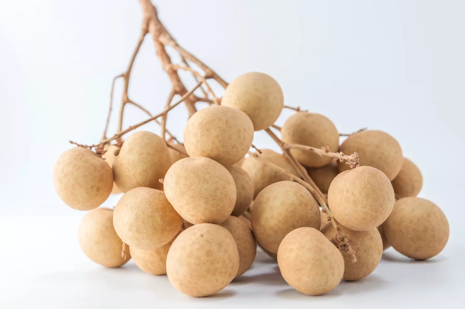 8 Manfaat Luar Biasa Buah Kelengkeng untuk Kesehatan, Salah Satunya Bisa Redakan Stres!