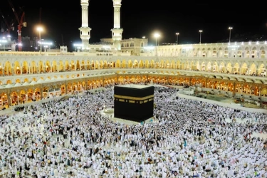Jemaah Haji Dilarang Bawa Air Zamzam ke Pesawat, Koper Bisa Dibongkar