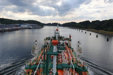 Konflik Israel-Iran, Pertamina Siapkan Rute Alternatif Kirim Minyak dari Timur Tengah