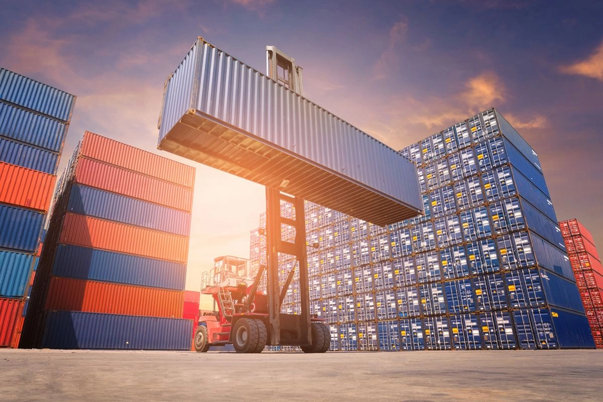Produk China Banjiri Indonesia, Industri Lokal Terancam