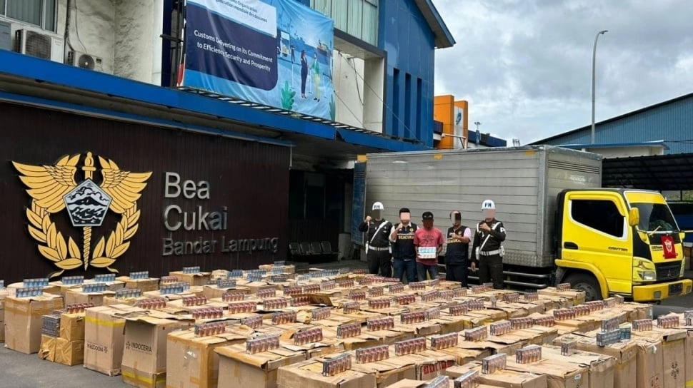 Dirjen Bea Cukai Baru Ditantang Selamatkan Industri Rokok