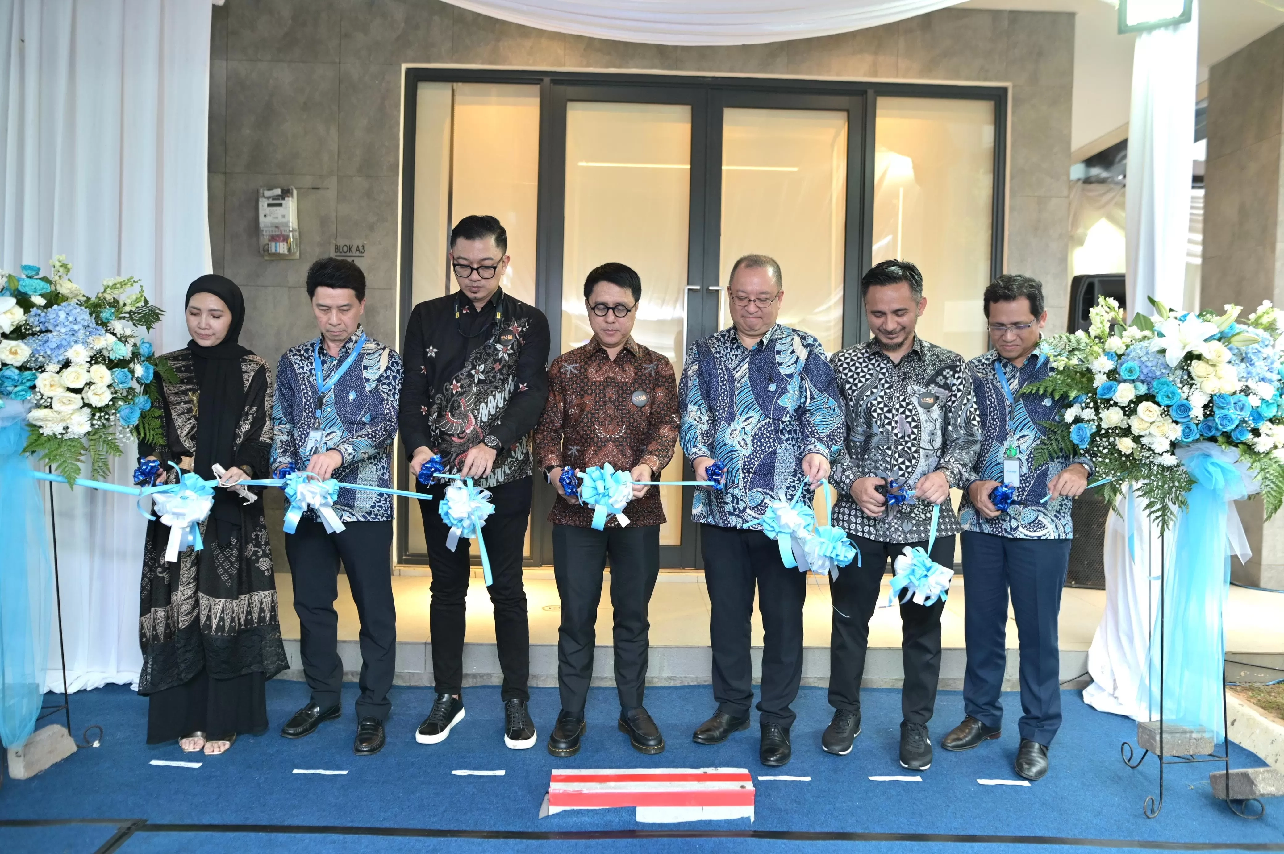 Jawab Tantangan untuk Semakin Dekat dengan Pasar, Resmikan Proshop Showroom ke-42 di BSD Tangerang
