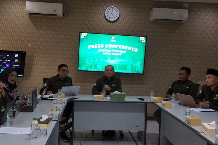 Awan Gelap Tata Kelola Zakat Indonesia