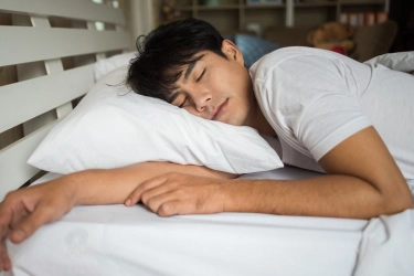 Dokter Beri Alasan Cukup Tidur untuk Orang Dewasa Sangat Penting