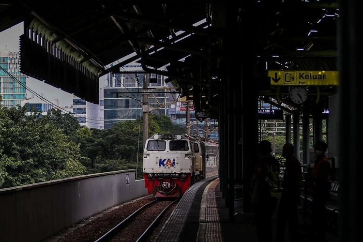 Harga Tiket Kereta Jakarta-Kediri Selama Bandara Dhoho Tak Layani Penerbangan