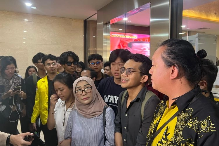 Peserta Demo Hari Buruh Laporkan Polisi ke Bareskrim, Sebut Ada Pelecehan hingga Kekerasan Saat Bubaran Aksi