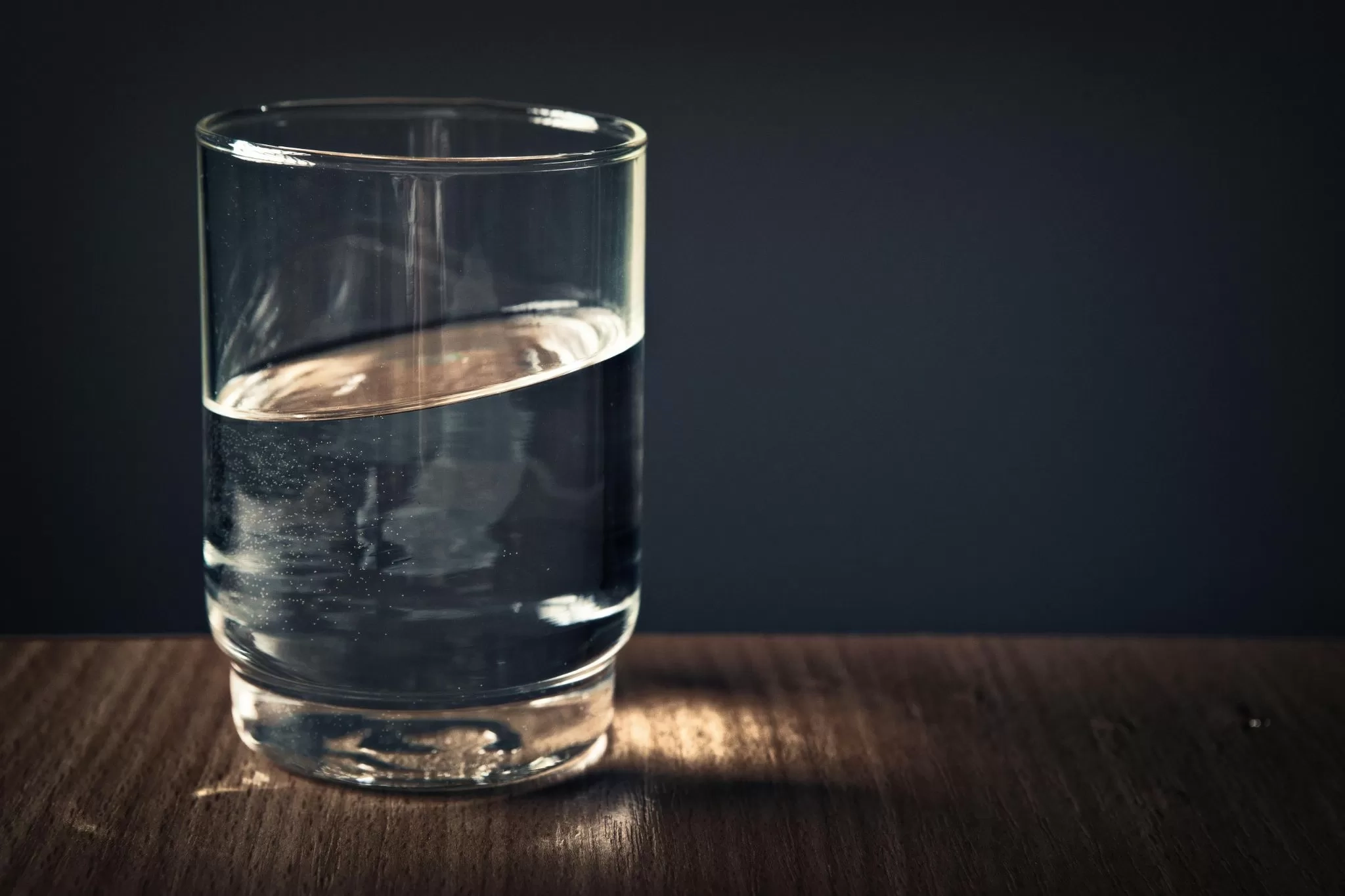 Ketahui Pentingnya Minum Air Murni, Buang Racun Hingga Jaga Keseimbangan Tubuh