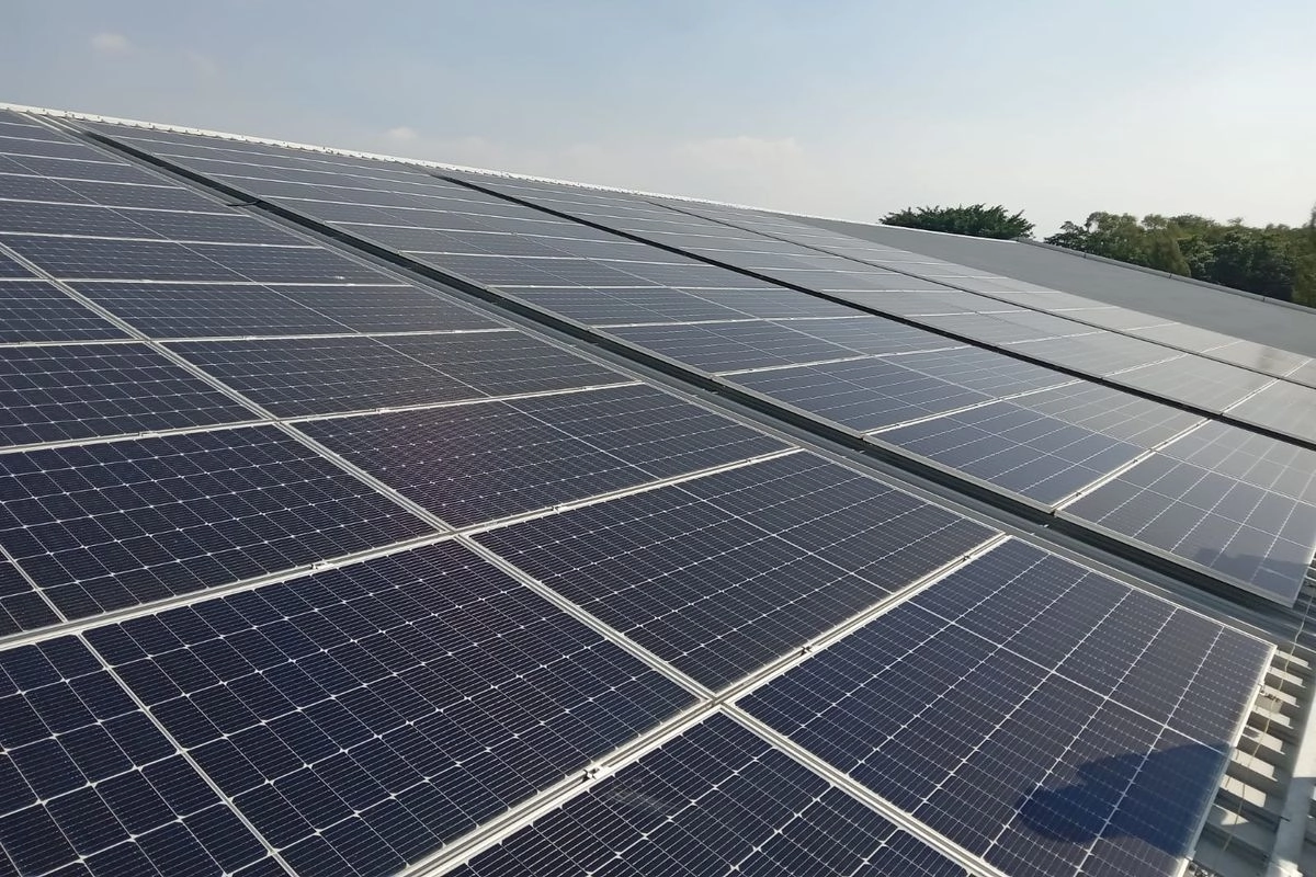 Pabrik Panel Surya TMAI Diresmikan, Serap 60 Persen Pekerja Lokal