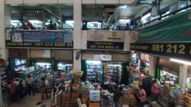 Jejak Kontroversial Pasar Pramuka, Dari 'Pasar Skripsi' hingga Terseret Isu Ijazah Jokowi