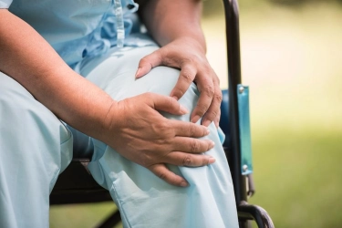 Dokter: Operasi Pengapuran Lutut Jadi Jalan Terakhir saat Nyeri Tak Tertahankan