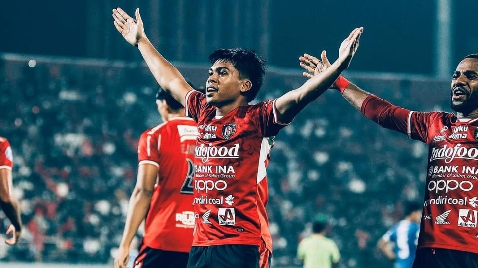 Pemain Muda Bali United Tertantang Pahami Filosofi Sepak Bola Belanda dari Gerald Vanenburg
