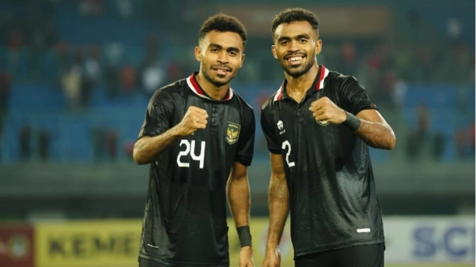 Pemain Timnas Indonesia Beri Hadiah Uang Segepok untuk Sang Istri